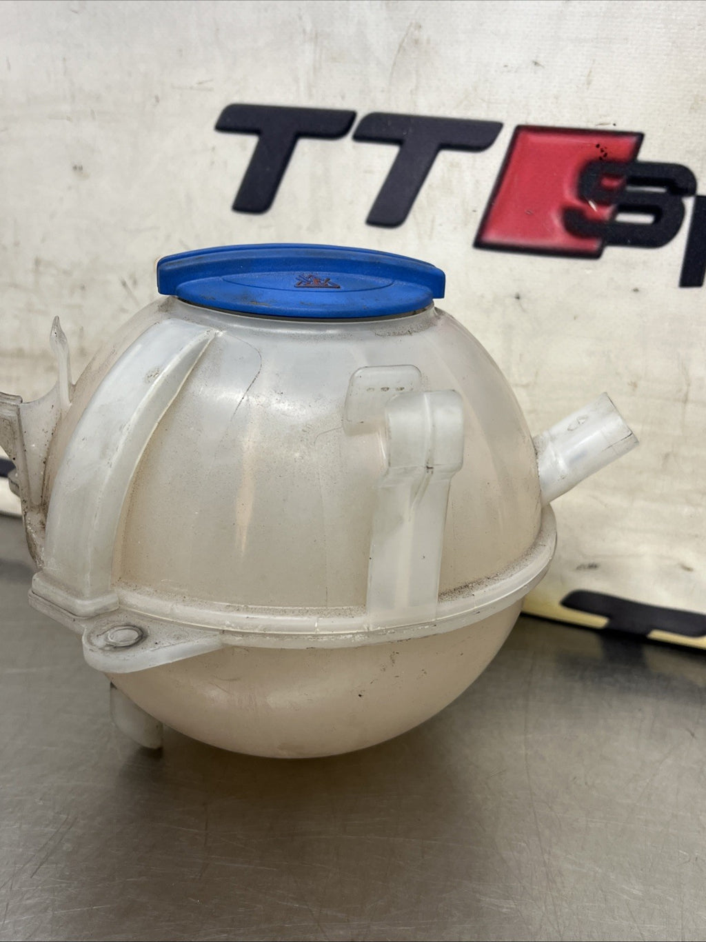 AUDI A3 / TT / Q3 2003-18 COOLANT EXPANSION HEADER TANK BOTTLE & CAP 1K0121407A