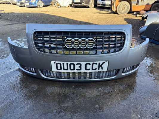 Genuine Audi TT Mk1 8N Front Bumper LY7J Avus Silver *225bhp*98-06