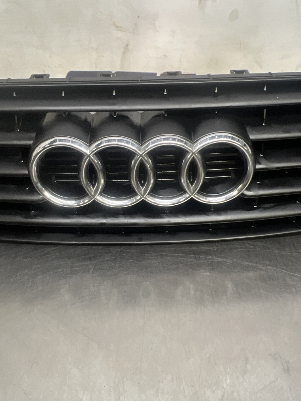 Audi TT MK1 1.8T Front Upper Grill Grille 8N0853653A 2000