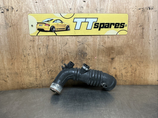 Audi TT Mk1 Quattro 1.8 Petrol Turbo Air Intake Pipe 06A133356H