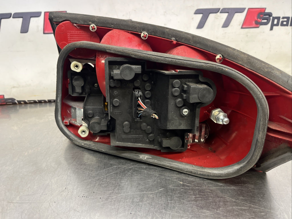 Audi TT MK1 2003 Passenger Near Side Rear Light Assembly