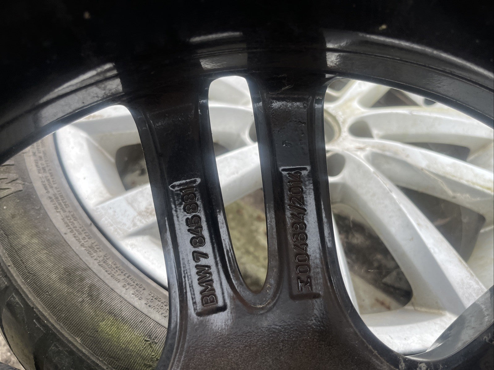 3611 7  845 881 GENUINE BMW WHEEL & FREE TYRE 7845881 8.5J x 18"