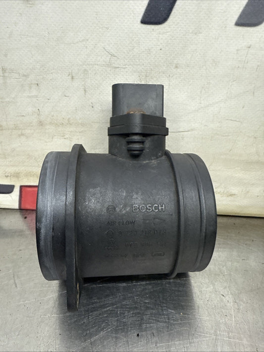 Audi TT MK1 3.2 V6 8N AIR FLOW MAF MASS SENSOR 07D906461  2004