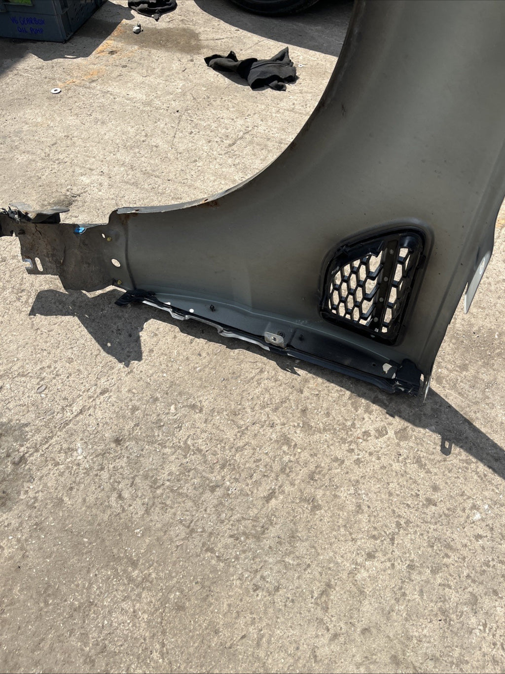 Land Rover Range Rover Sport Right Driver O/S Wing P/C Java Black 697 Mk1 05-13N