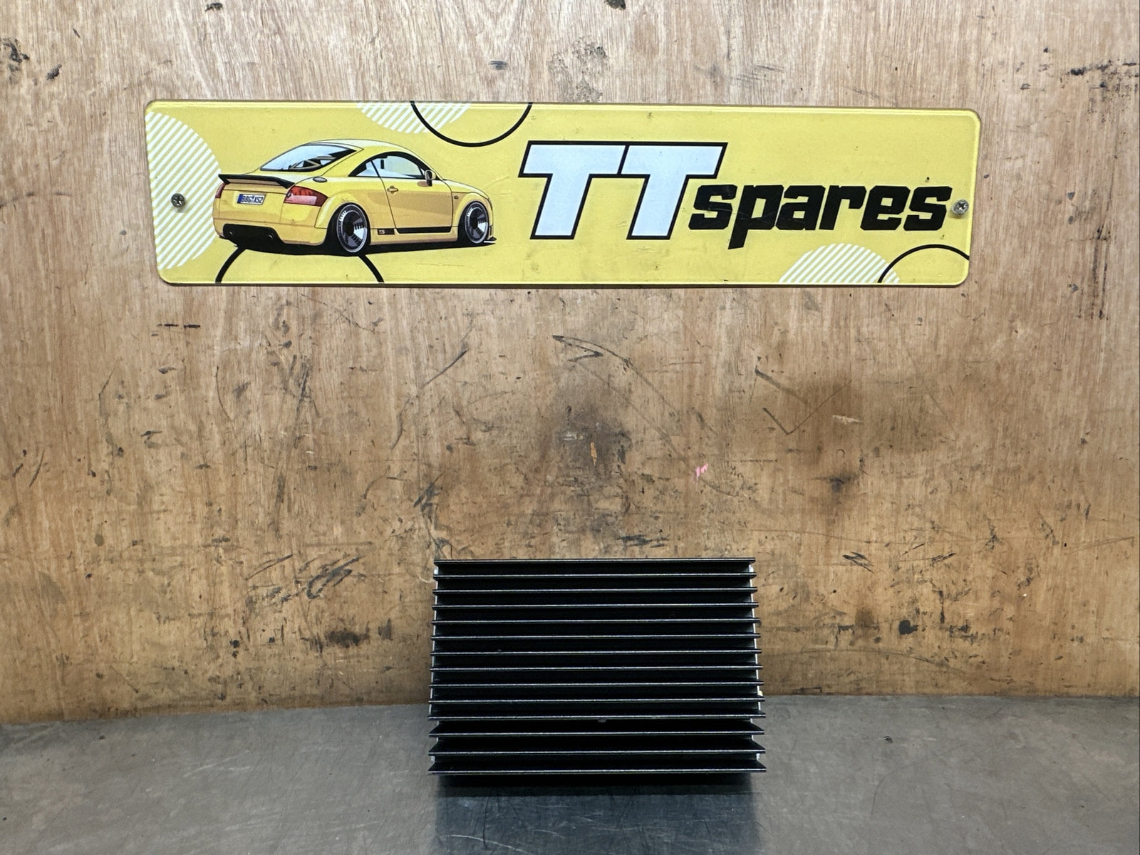 9133913 BMW X5 Amp Amplifier Stereo Sound System OEM 2007 E70