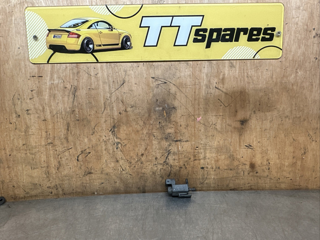BMW 3 5 6 SERIES F06 F10 F11 F12 F30 INTAKE EGR VACUUM VALVE SOLENOID 7810831