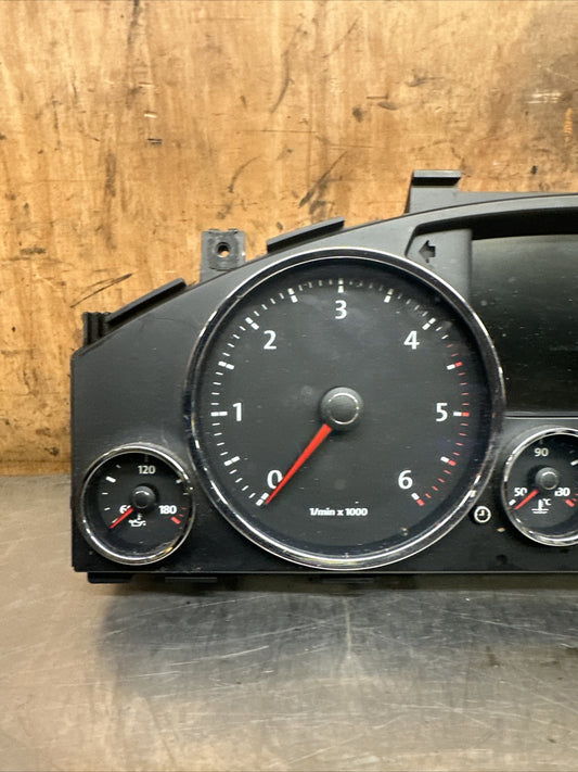 VOLKSWAGEN TOUAREG 2007 Mk1 (7L) Speedo / Instrument Cluster 3.0 TDI 7L6920985H