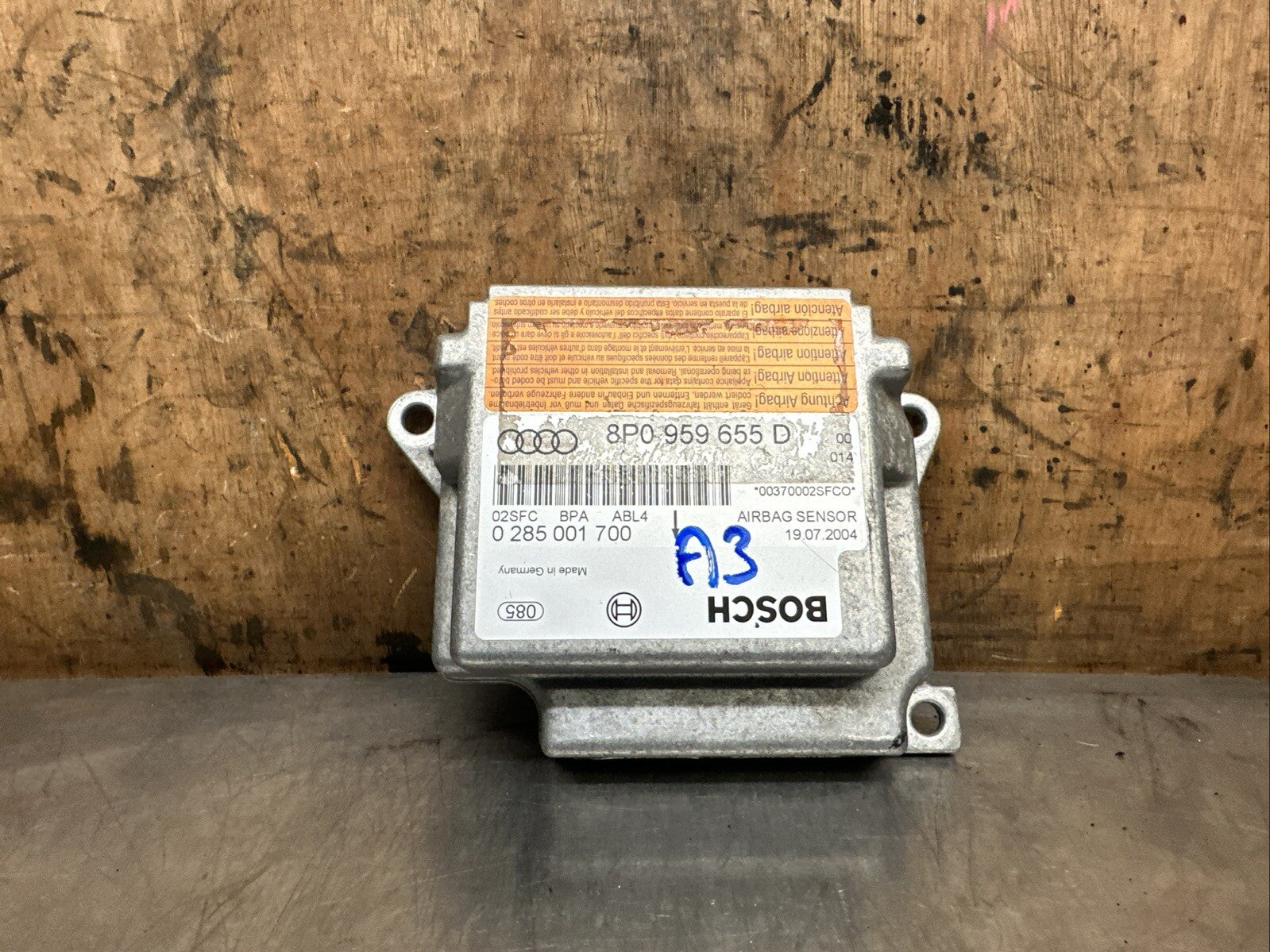  8P0959655D AUDI A3 8P (2004  2013) CRASH CONTROL MODULE ECU  