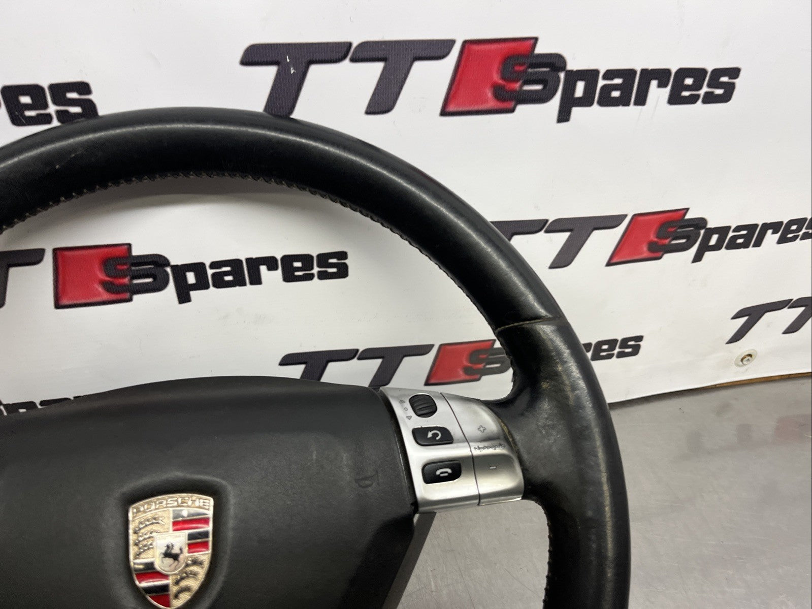 PORSCHE CARRERA 911 (997) BOXSTER CAYMAN (987) - BLACK TIPTRONIC STEERING WHEEL