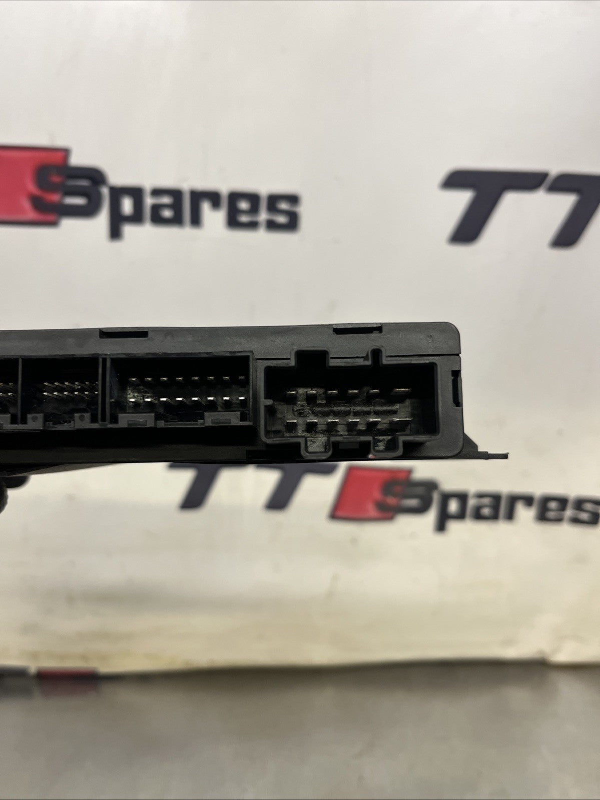 Audi TT Convertible CCM comfort control module 8N7962267E Roadster 8N