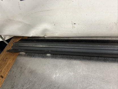 Auti TT Mk1 8N Coupe Exterior Door Window Seal Strip Front Right O/S 8N8837478A