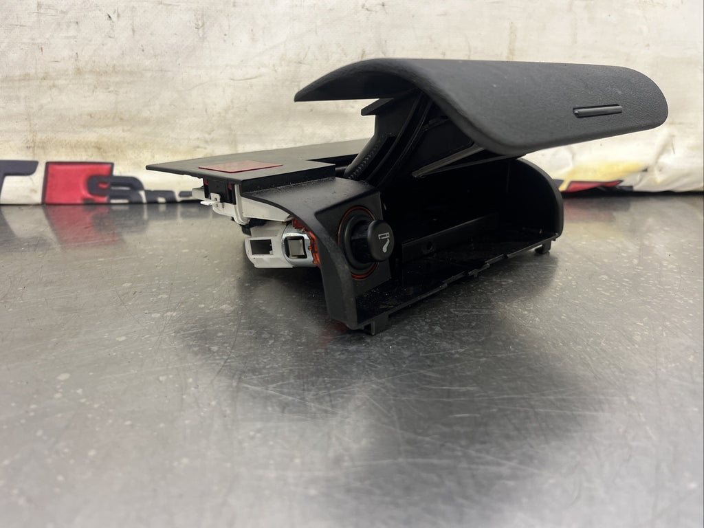 Audi TT Ash Tray Centre Console 1.8T BAM Petrol OEM 2003 8N0857951A