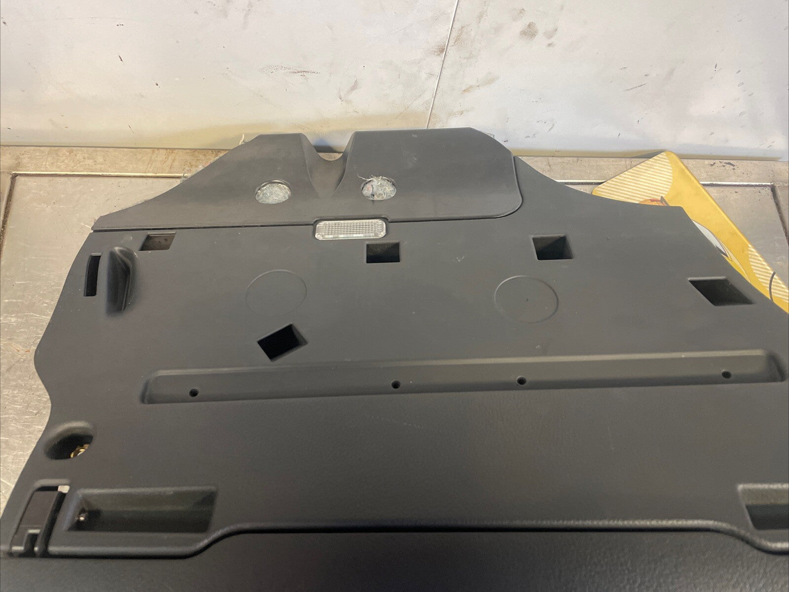 4F2857035CK 2008 AUDI S6 A64DR MK3 4F C6 4DR SALOON GLOVE BOX & CD CHANGER 