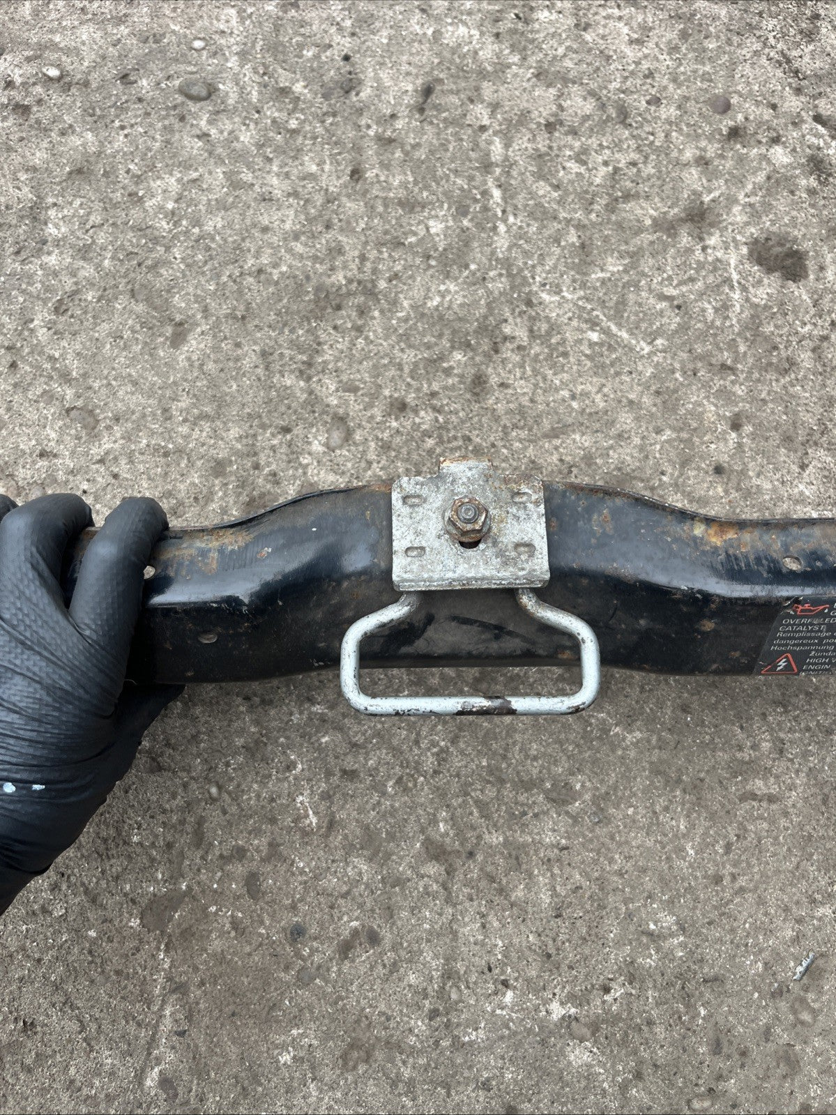 VW T4 TRANSPORTER 2001 FRONT BONNET SLAM PANEL LOCK CARRIER 7D0805563A