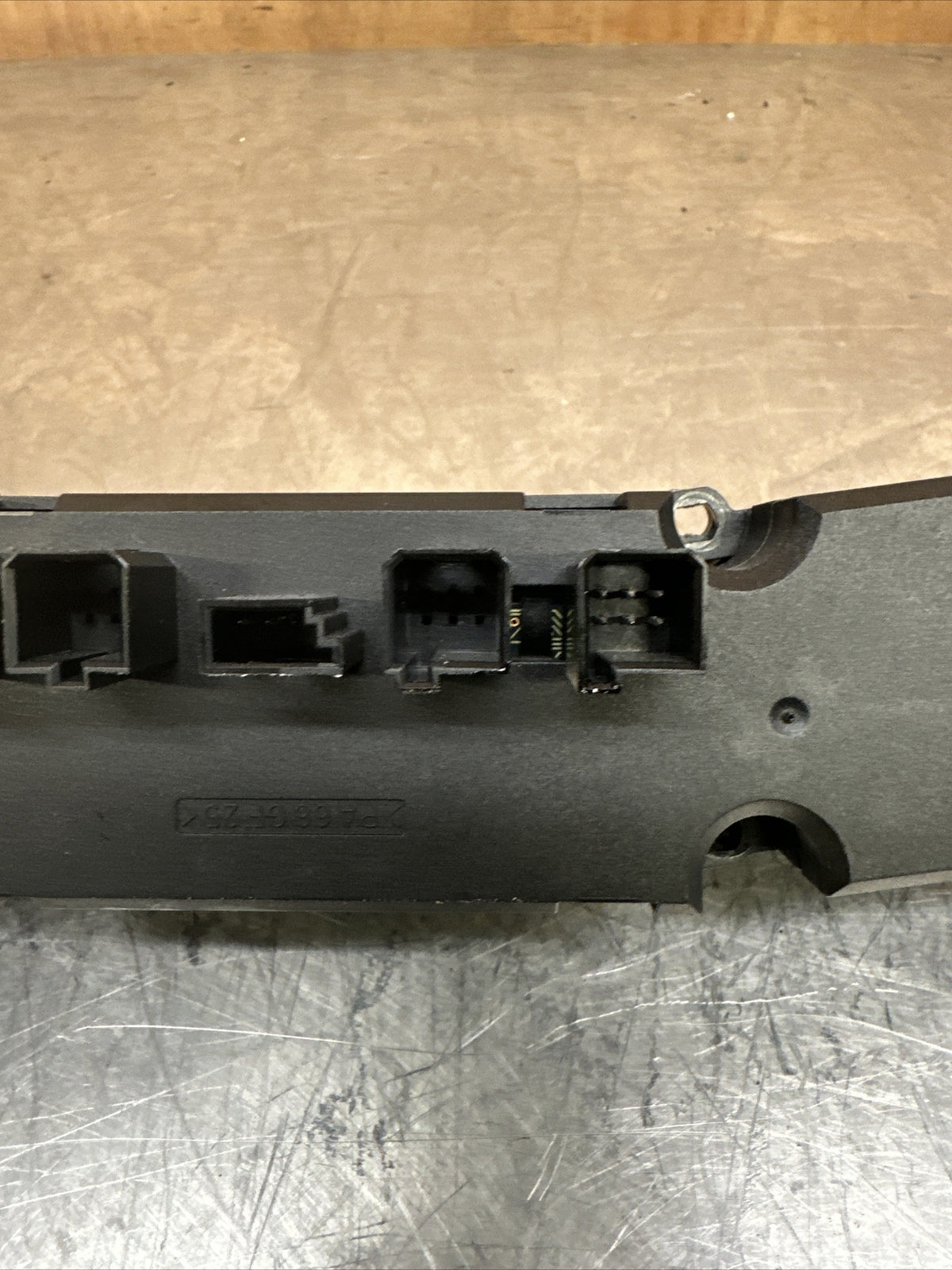 MERCEDES BENZ S-CLASS W220 DASH CENTER CONSOLE HAZARD SWITCH PANEL 2208214458 