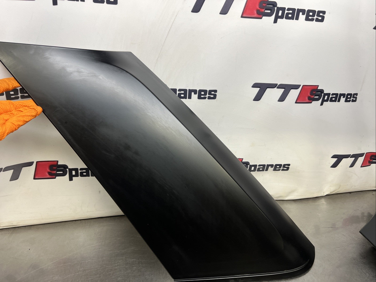 RANGE ROVER SPORT L320 05-09 D PILLAR EXTERIOR COVER TRIM SET