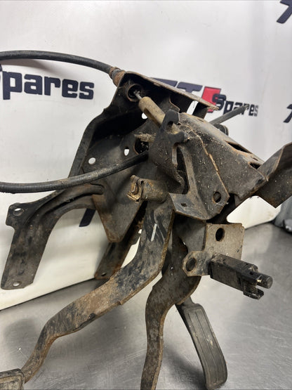 VOLKSWAGEN GOLF JETTA MK2 1.6 8V THROTTLE CLUTCH BRAKE PEDALS LHD
