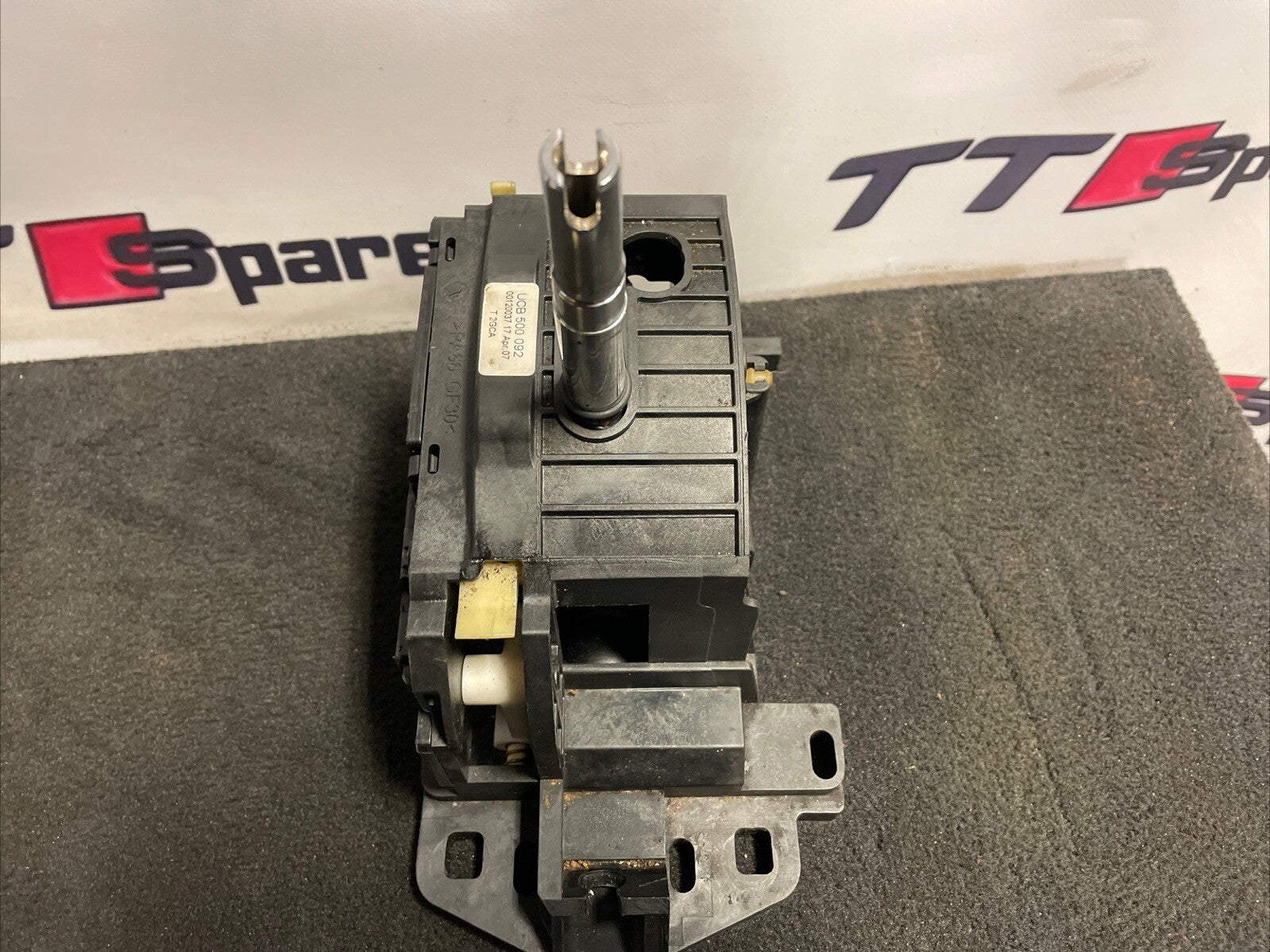 RANGE ROVER SPORT L320 2006 AUTOMATIC GEARSTICK SELECTOR LEVER UCB500092