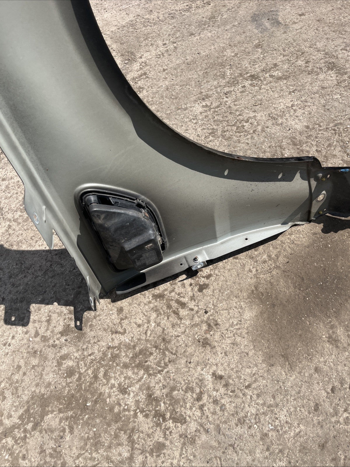 RANGE ROVER SPORT FRONT WING PASSENGER SIDE NEARSIDE LH 2007 5 DOOR JAVA BLACK 