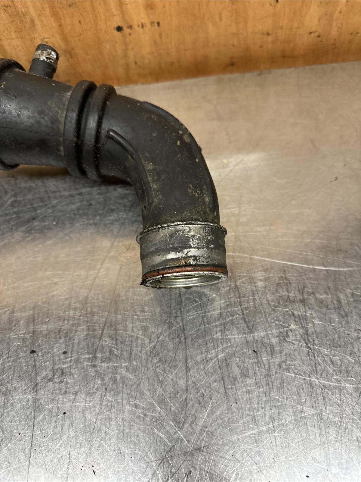 AUDI TT MK1 8N TURBO INTAKE BOOST PIPE 06A133356H 180 QUATTRO