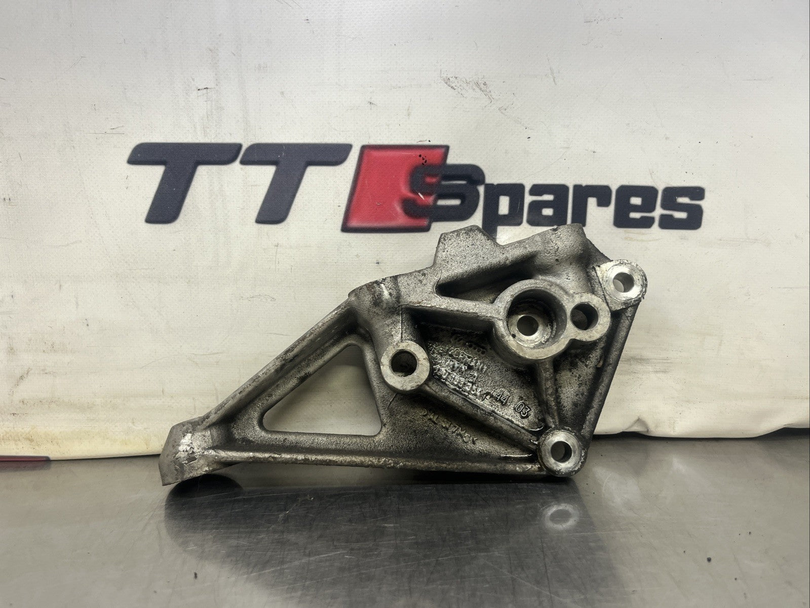 Audi TT 8N MK1 V6 ENGINE BRACKET MOUNT 1J0199354F/H MK4 V6 R32