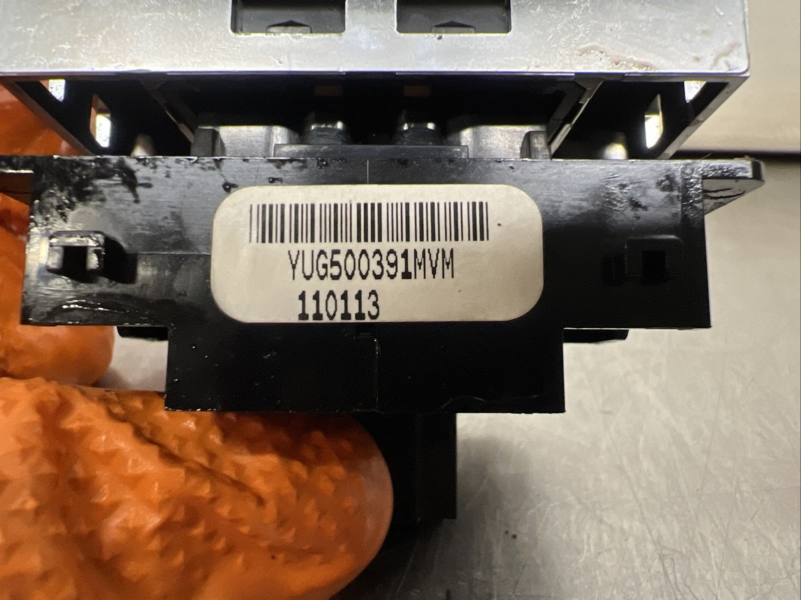 RANGE ROVER VOGUE 2006-2011 ELECTRIC PARKING BRAKE EMERGENCY RELEASE HANDLE
