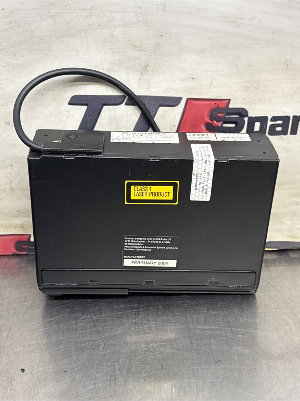 Audi TT Mk1 8N 98-06 Roadster 6CD Changer with Round Plug 8N7035111A