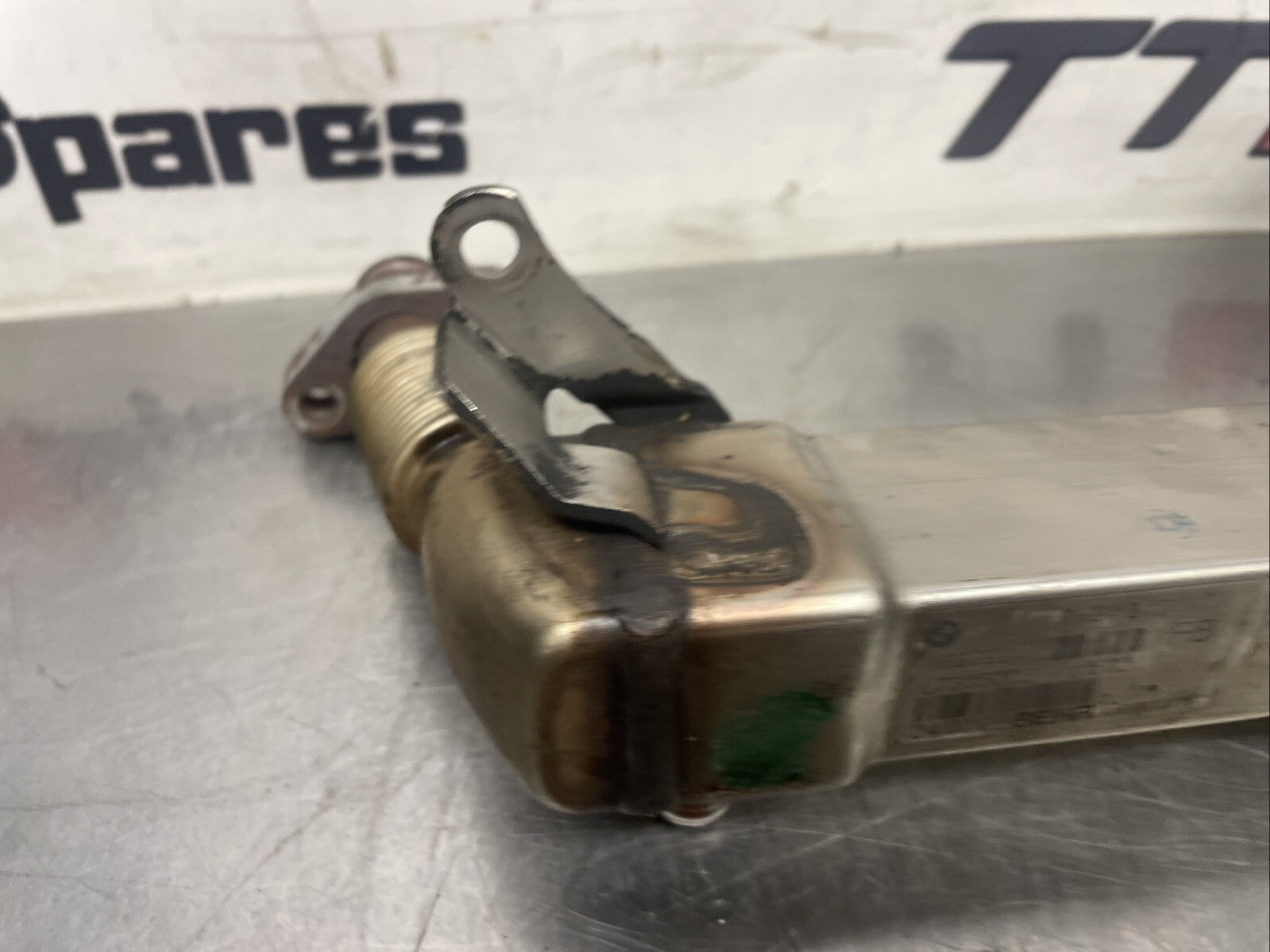 BMW 3 E90 E91 2007 Diesel EGR valve cooler L7305002 FRC92803