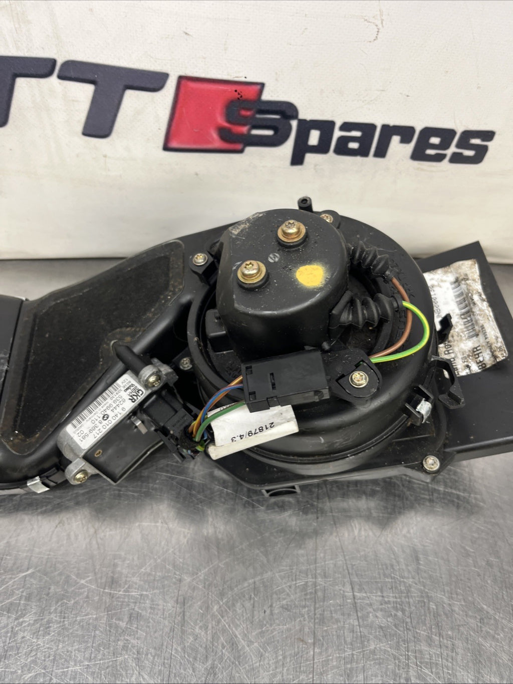 BMW X5 E53 Land Rover L322 Seat Heater Blower Motor Fan 8385546 or JNB000130