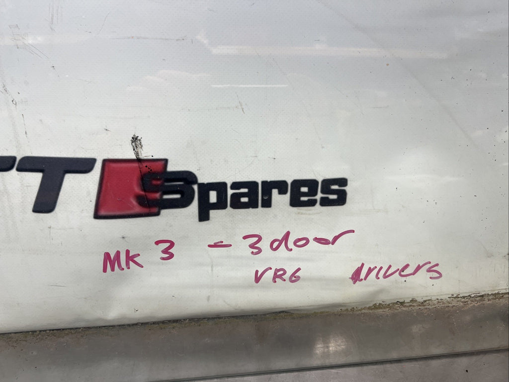 VW GOLF MK3 (1992   1999) 3 DOOR  FRONT RIGHT DRIVERS WINDOW GLASS 1H + P+P 