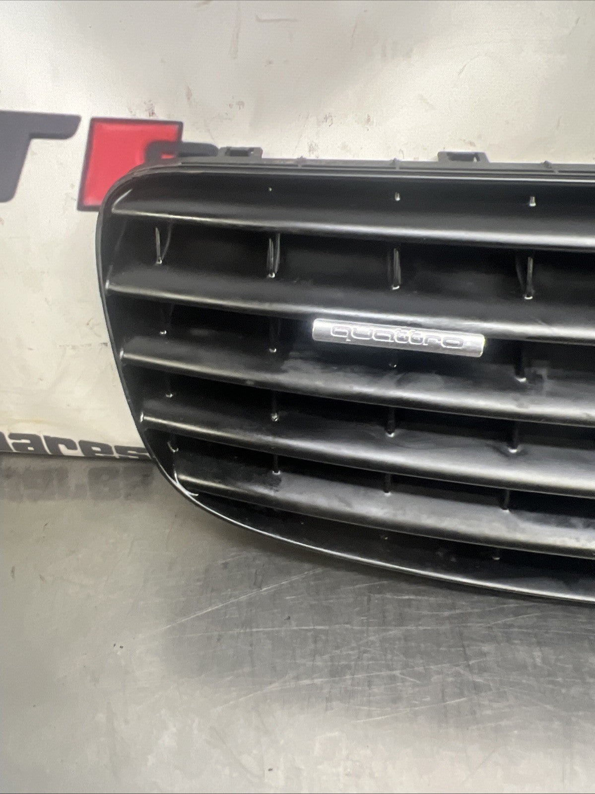 Audi TT MK1 1.8T Front Upper Grill Grille 8N0853653A 2000