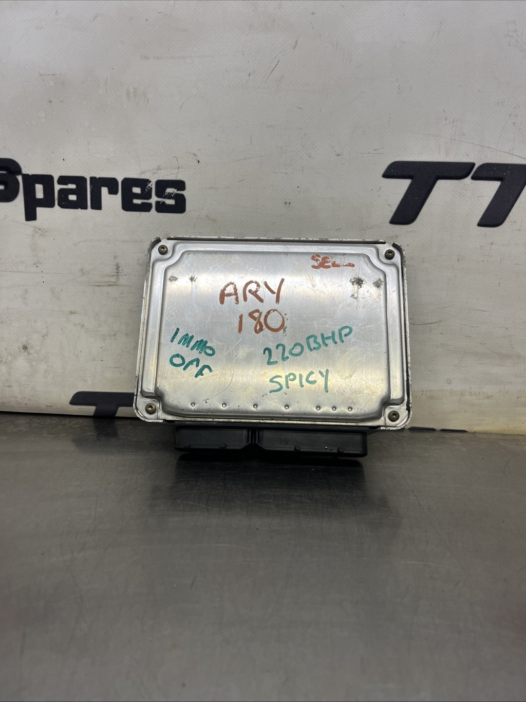 AUDI TT 1.8 SEAT LEON ECU 06A906032MJ 0261208115