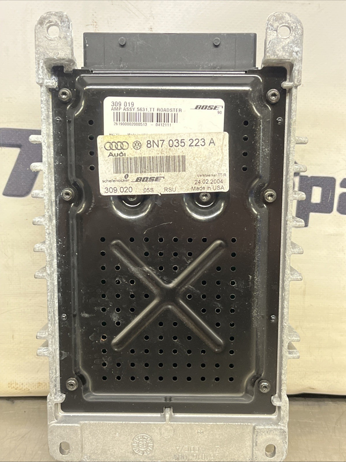 8N8035223A Audi TT MK1 Bose Amplifier 2006 “