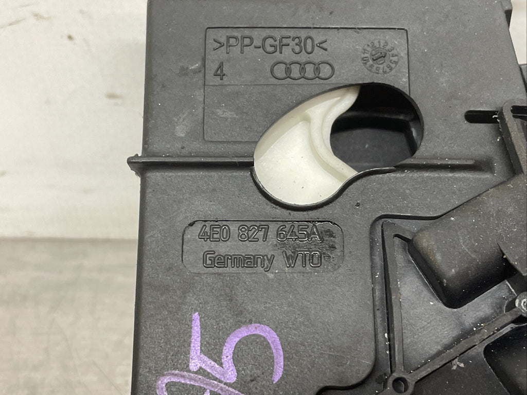 4E0827645A AUDI A4 B8 BOOTLID LOCK LATCH 