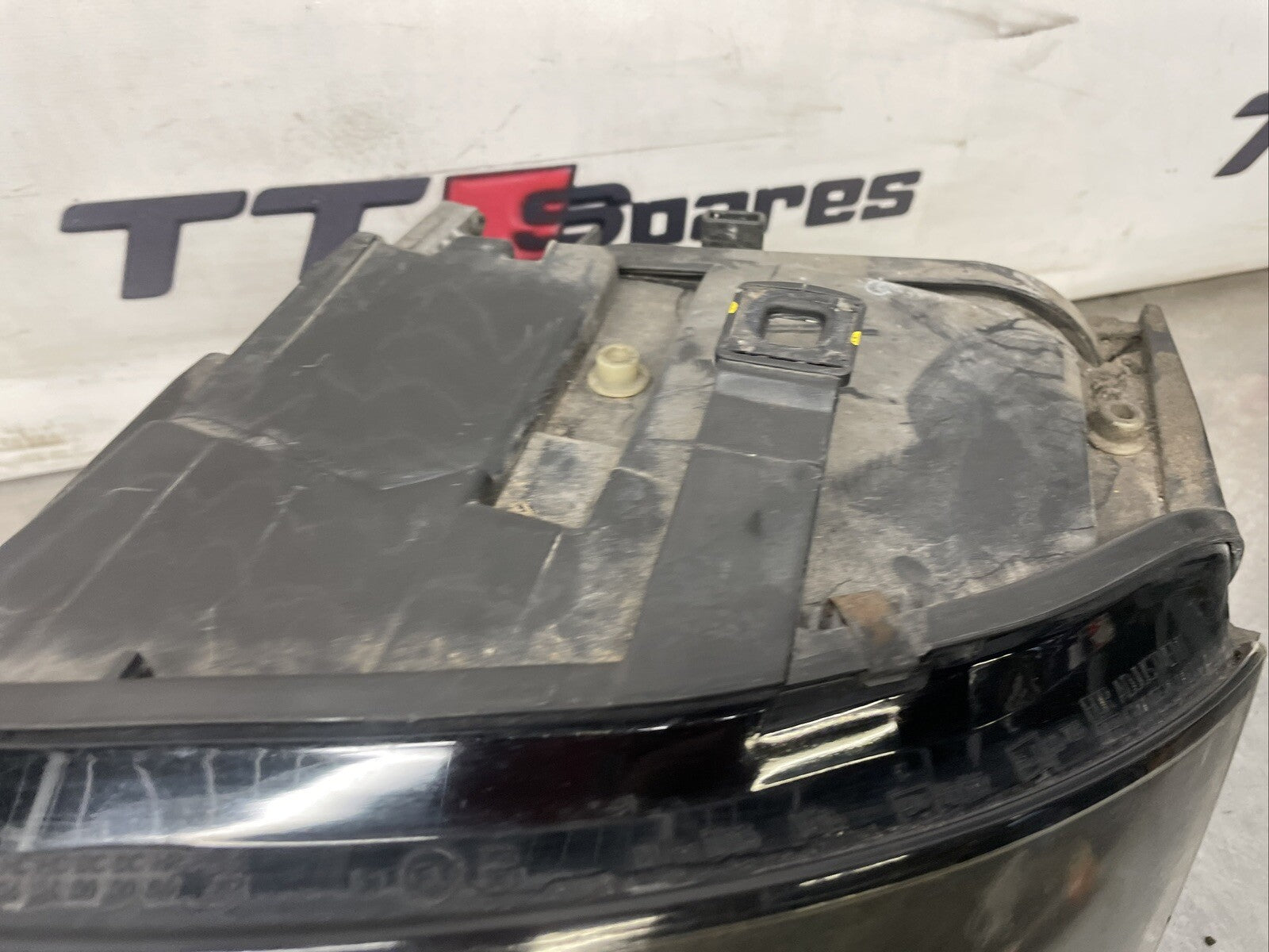 2000 AUDI TT 1.8T MK1 QUATTRO MK1 (8N) PASSENGER FRONT HEADLIGHT 8N0941003S