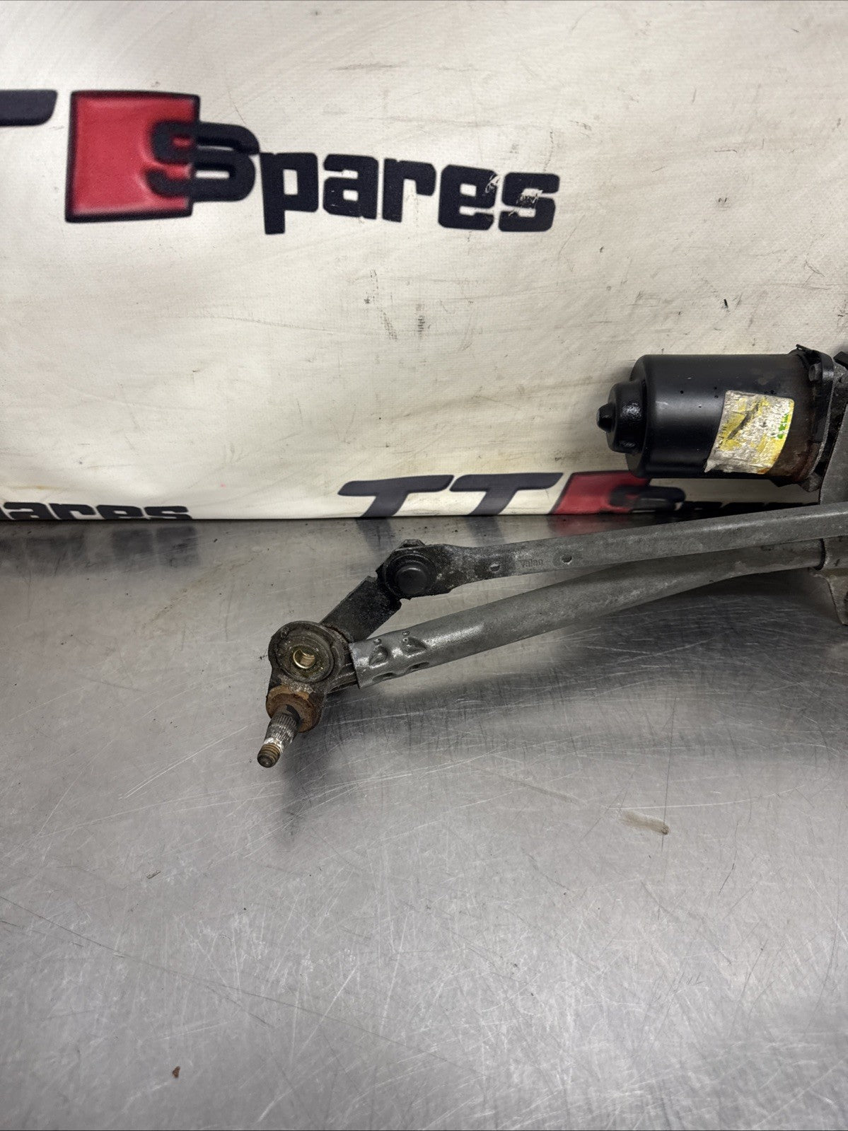 Audi TT MK1 wiper motor linkage assembly  OEM genuine 8N0955113