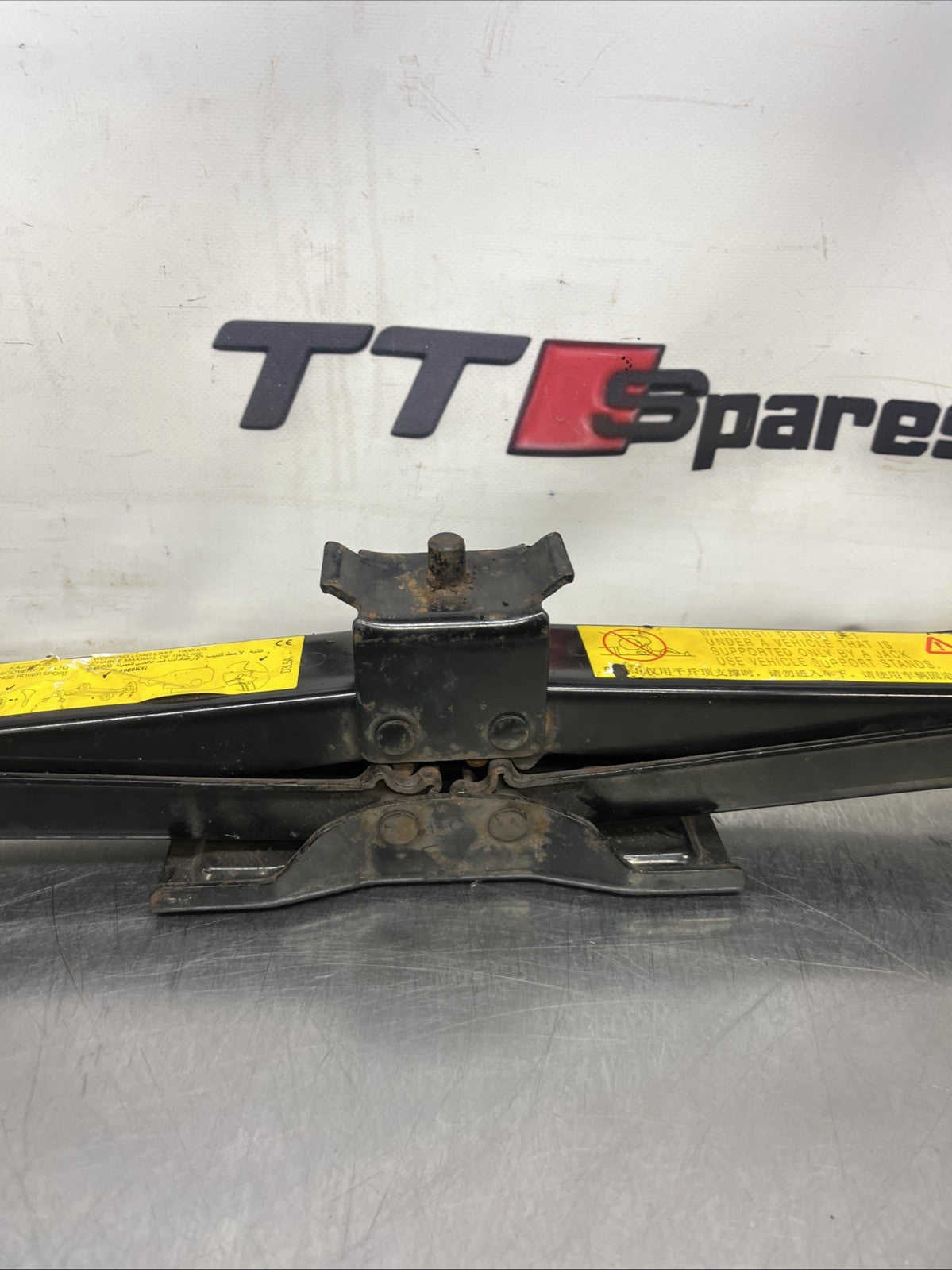 KAJ500122 Land Rover Discovery 3 Range Rover Sport Jack
