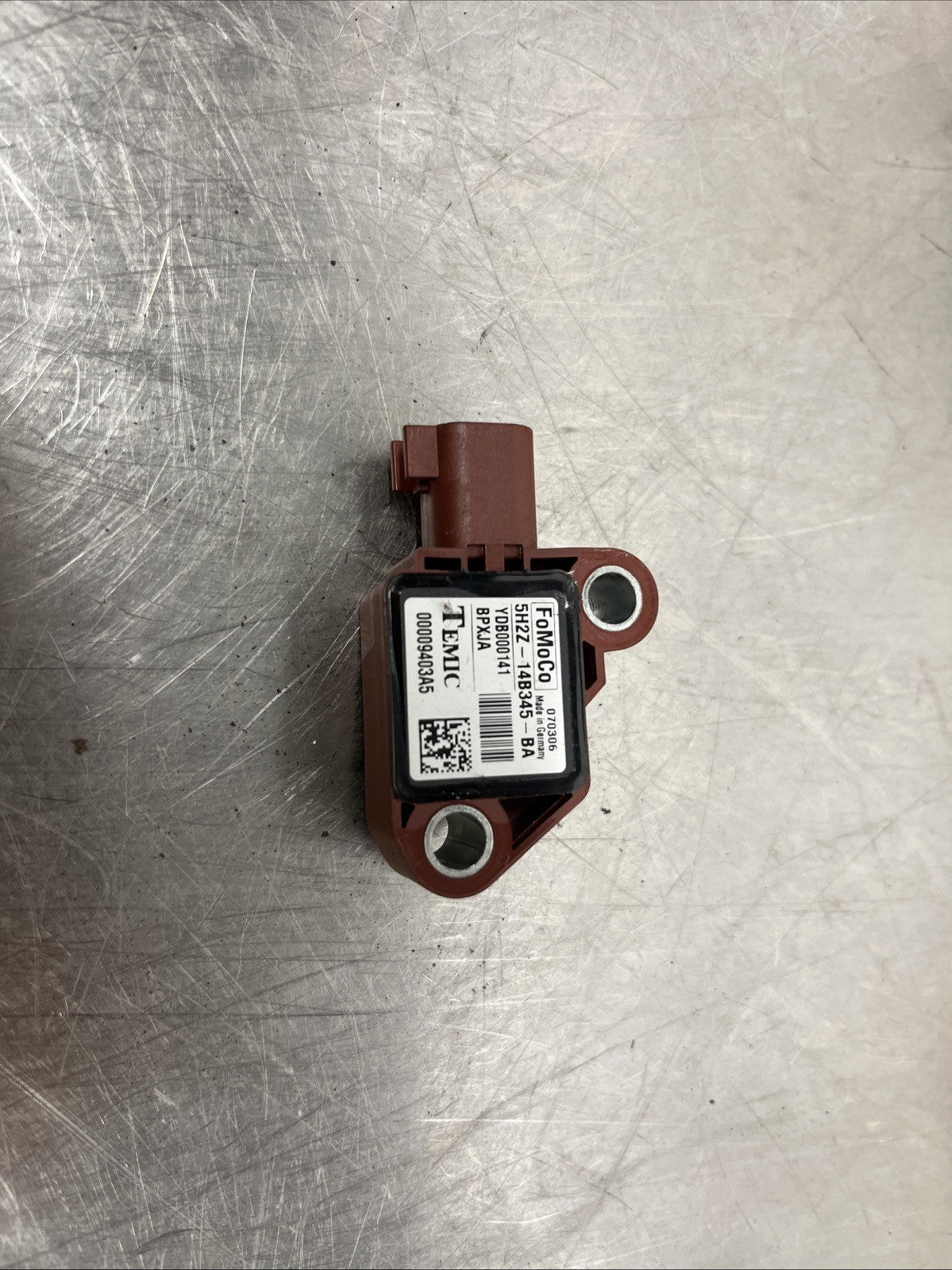 LAND ROVER DISCOVERY 3 2005 - 2009 CRASH IMPACT SENSOR YDB000141 GENUINE RANGE