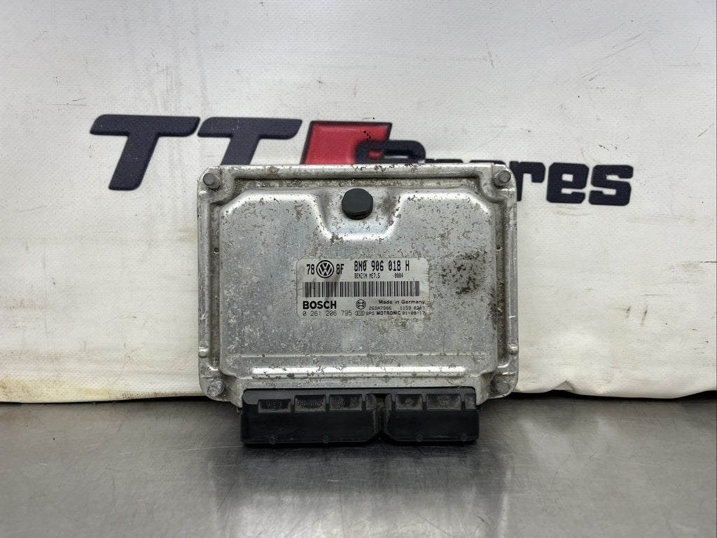 2002 AUDI TT ECU CONTROL UNIT 1800TURBOPETROL 8N0906018H 0261206795