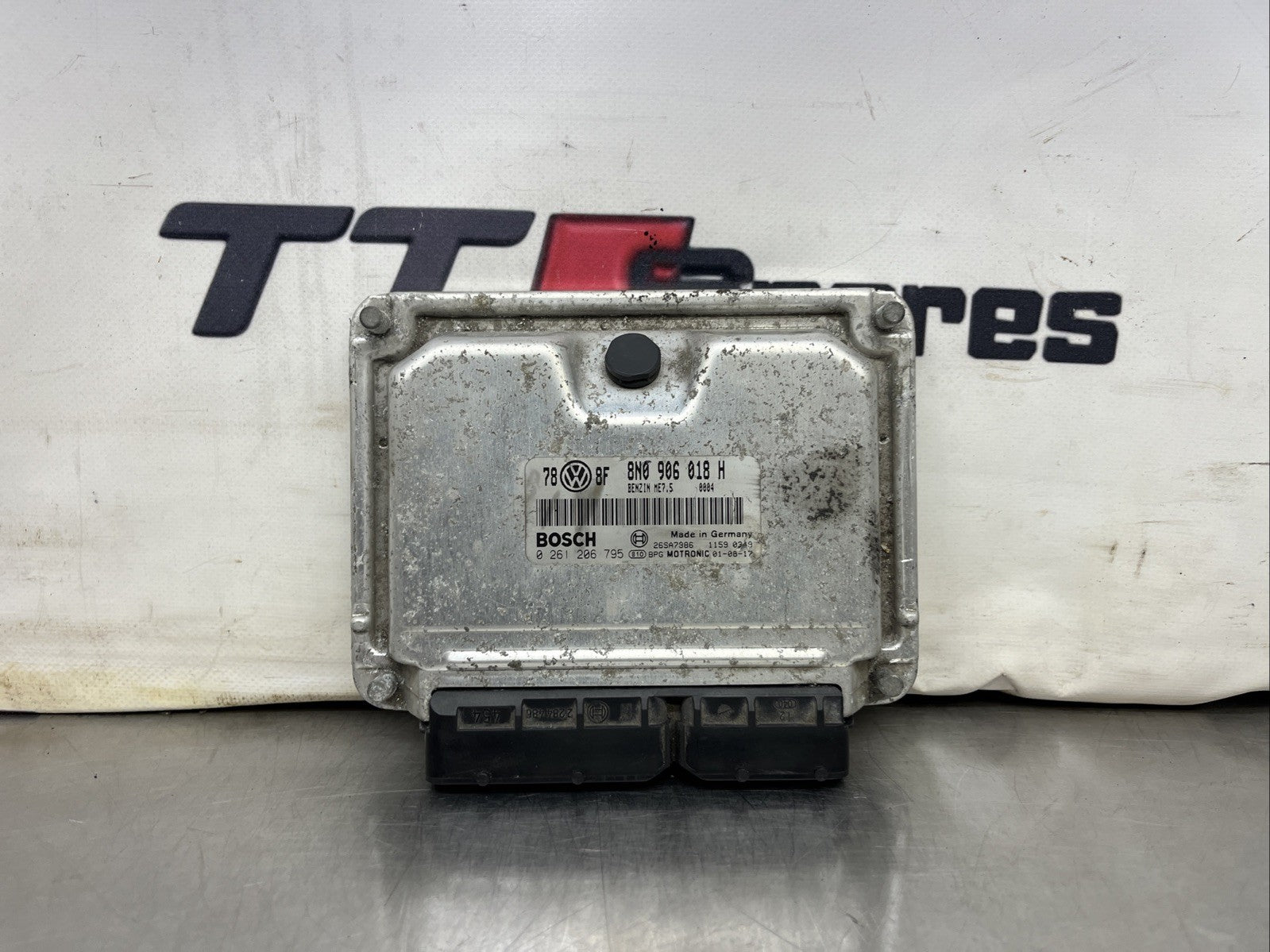 2002 AUDI TT ECU CONTROL UNIT 1800TURBOPETROL 8N0906018H 0261206795