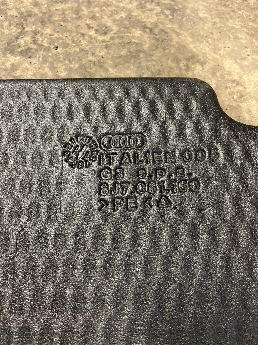 Mk2 TT Genuin Audi 8j7061160 Boot Liner