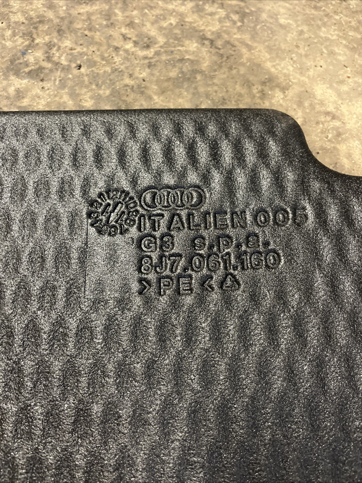 Mk2 TT Genuin Audi 8j7061160 Boot Liner