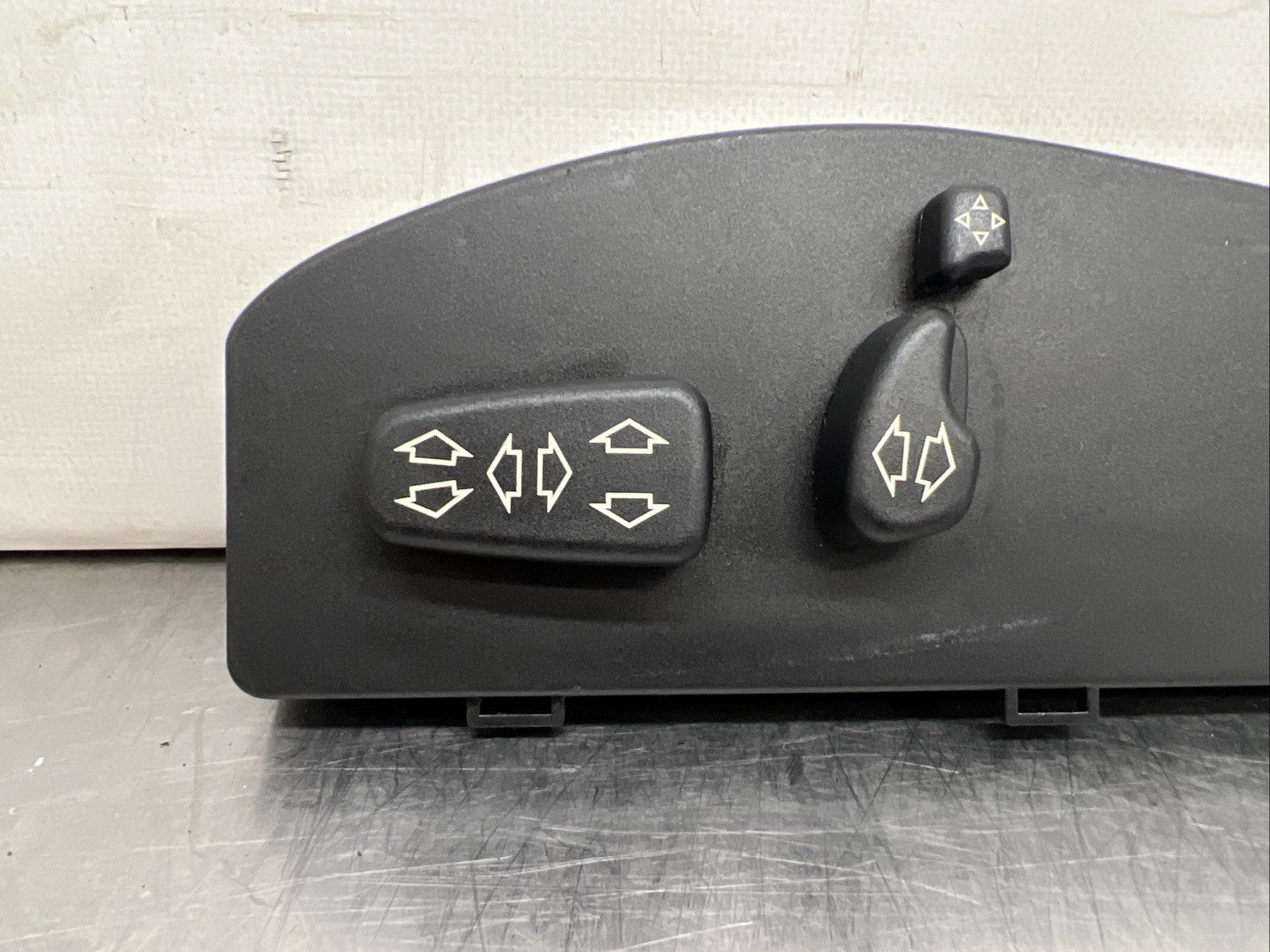 Range Rover L322 Electric Seat Switch Pack Passenger Side 61317069619