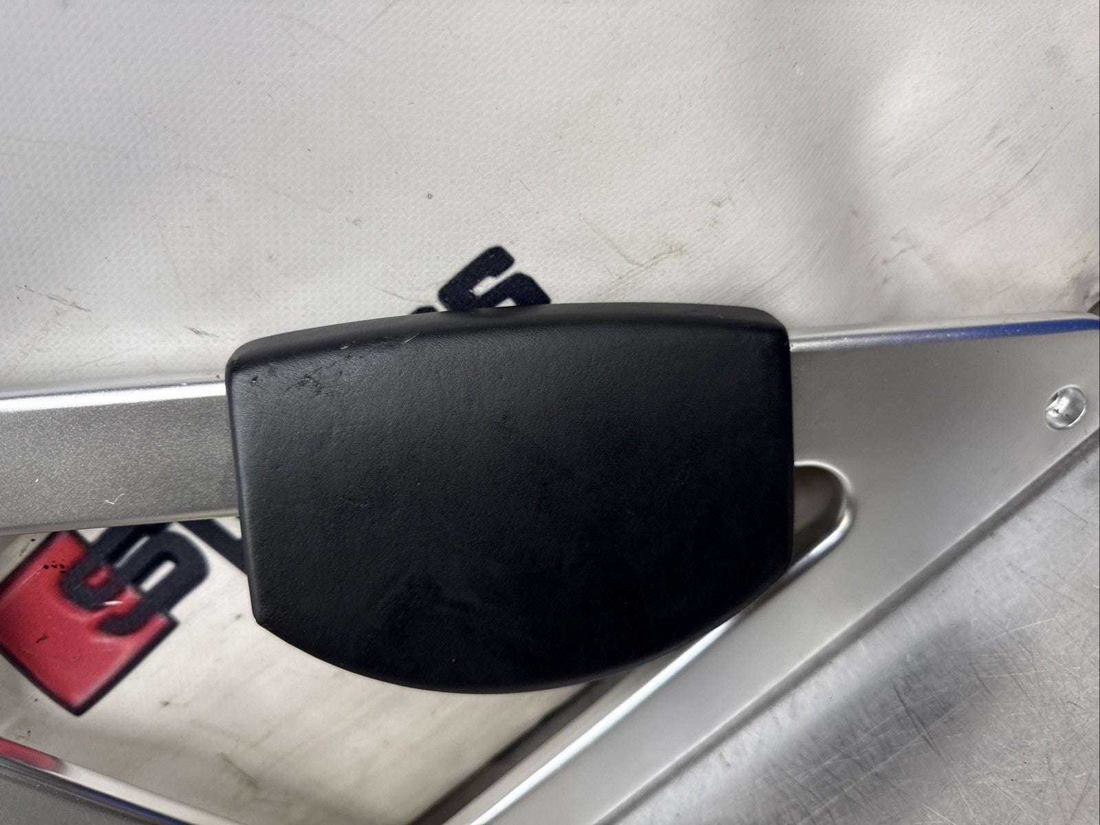 Audi TT Mk1 98-06 8N Interior Centre Console Grab Handle Knee Bars Pair