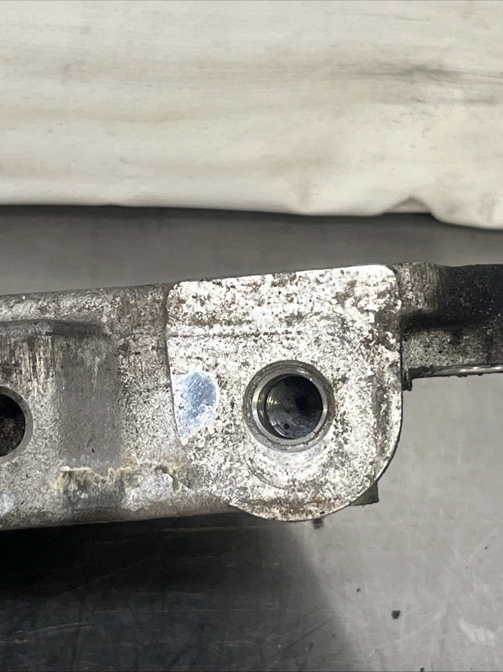 Audi TT 8N MK1 V6 ENGINE BRACKET MOUNT 1J0199354F/H MK4 V6 R32