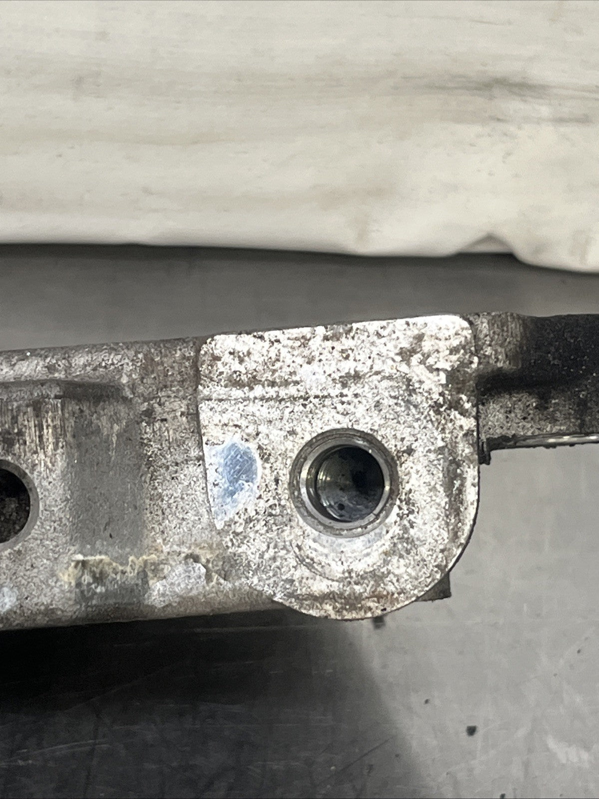 Audi TT 8N MK1 V6 ENGINE BRACKET MOUNT 1J0199354F/H MK4 V6 R32