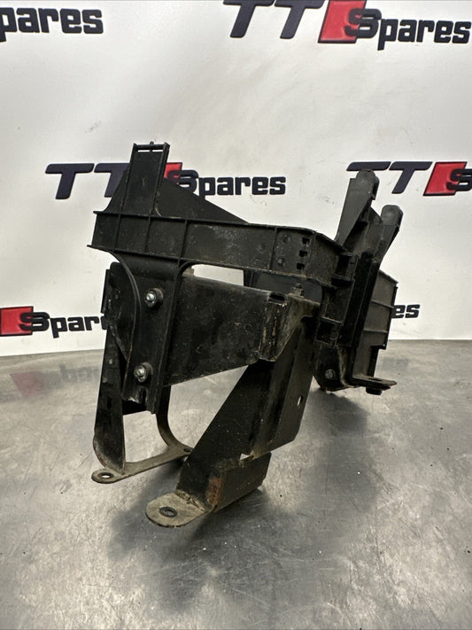 AUDI TT MK1 V6 BATTERY TRAY / BOX SUPPORT (ENGINE BAY) V6 3.2 / QS 98-06 COUPE