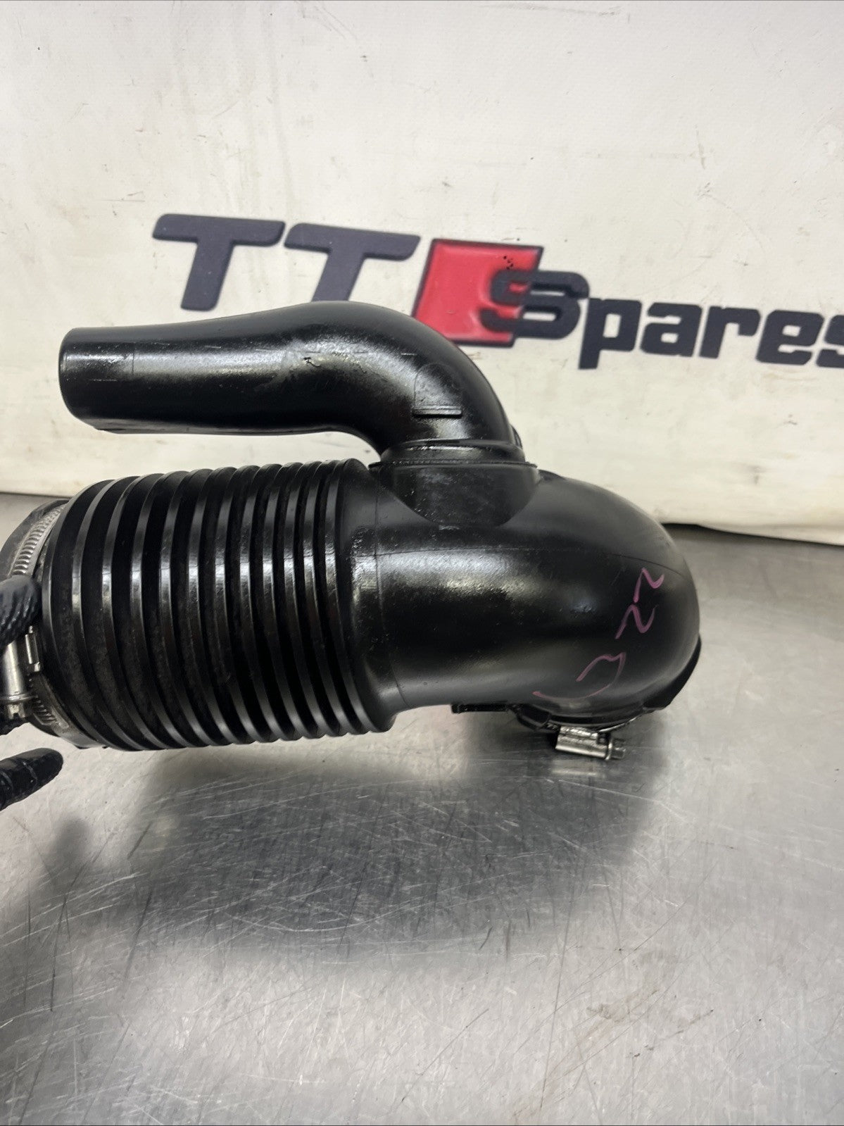 BH429F876AA LAND ROVER VOGUE L322 2012 RHD AIR INTAKE HOSE PIPE 