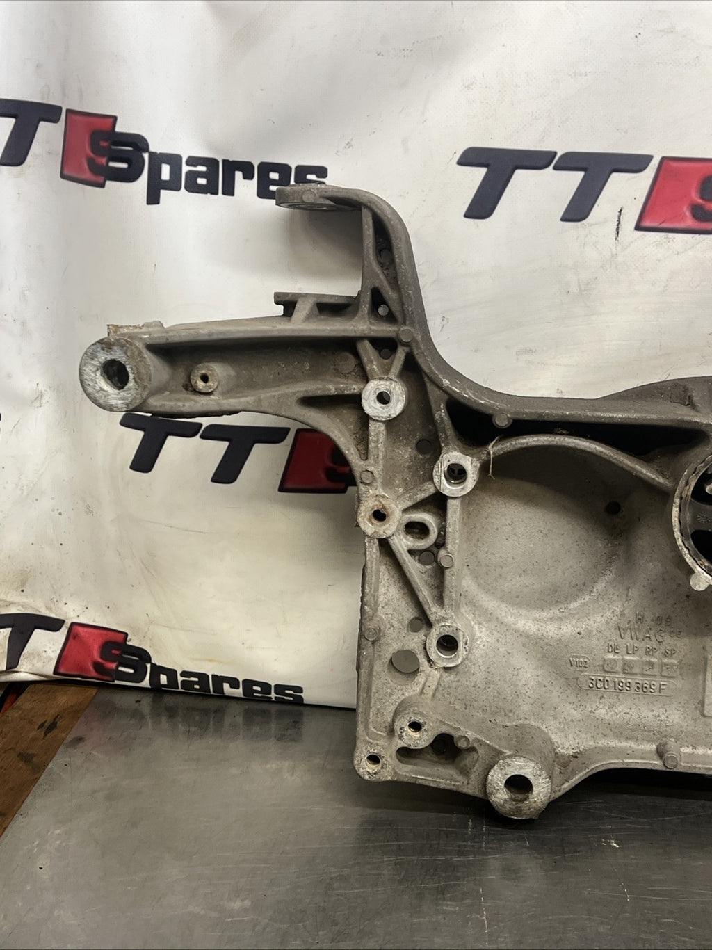 VW AUDI SEAT SKODA FRONT SUBFRAME ENGINE SUPPORT 3c0199369F