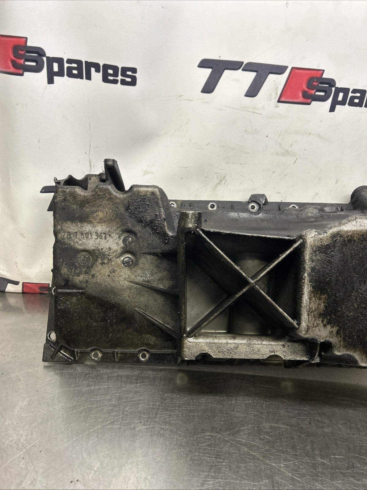 BMW X3 E83 2007 Diesel Oil sump pan 7801367 M57n2 X Drive